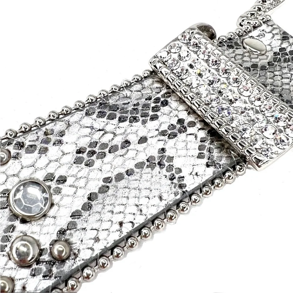 Chico’s Belt “Celestial” Python Snake Pattern Rhinestones Silver Studded Medium